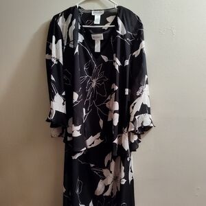 Women's Size 16W sleeveless dress with cape by Studio I